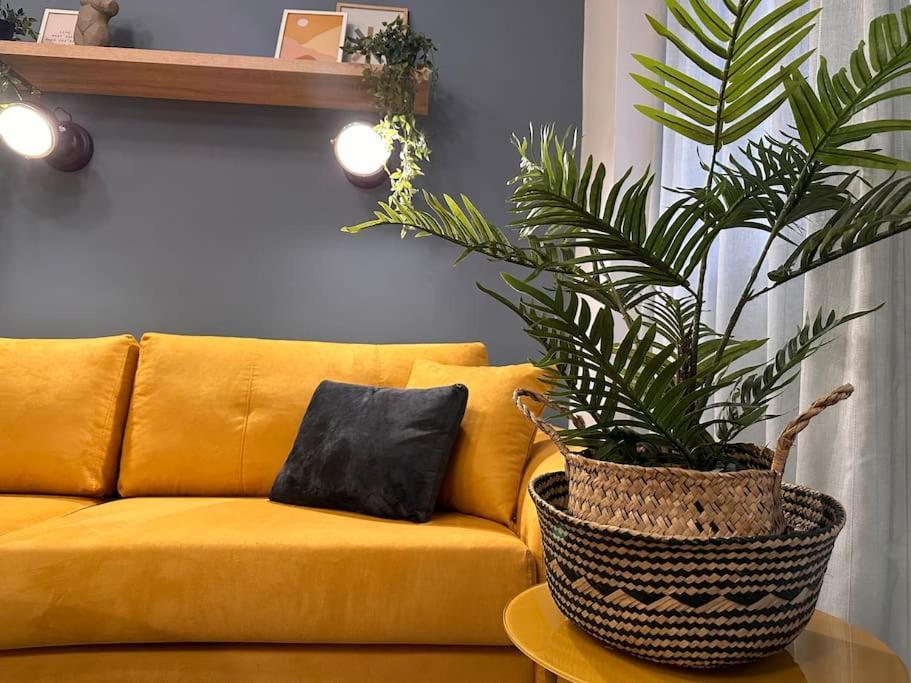 The Yellowblue Apartment, Downtown Apartmán *