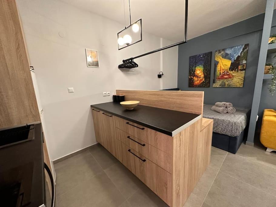 The Yellowblue Apartment, Downtown Soluň